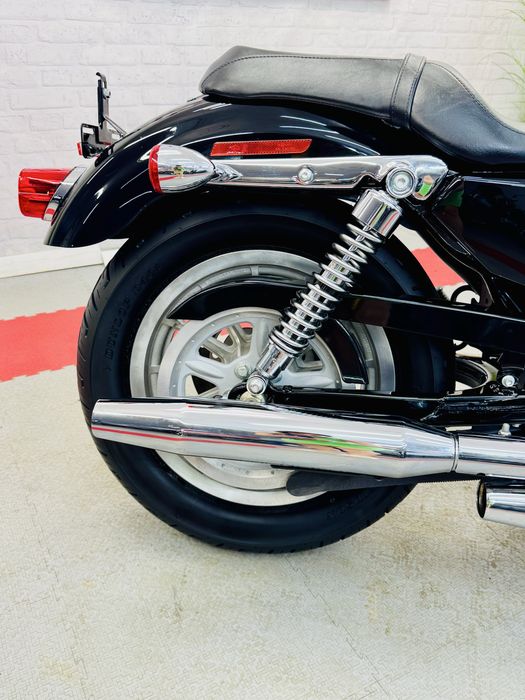 мотоцикл HARLEY-DAVIDSON XL883 в оригіналі доставляємо по Україні