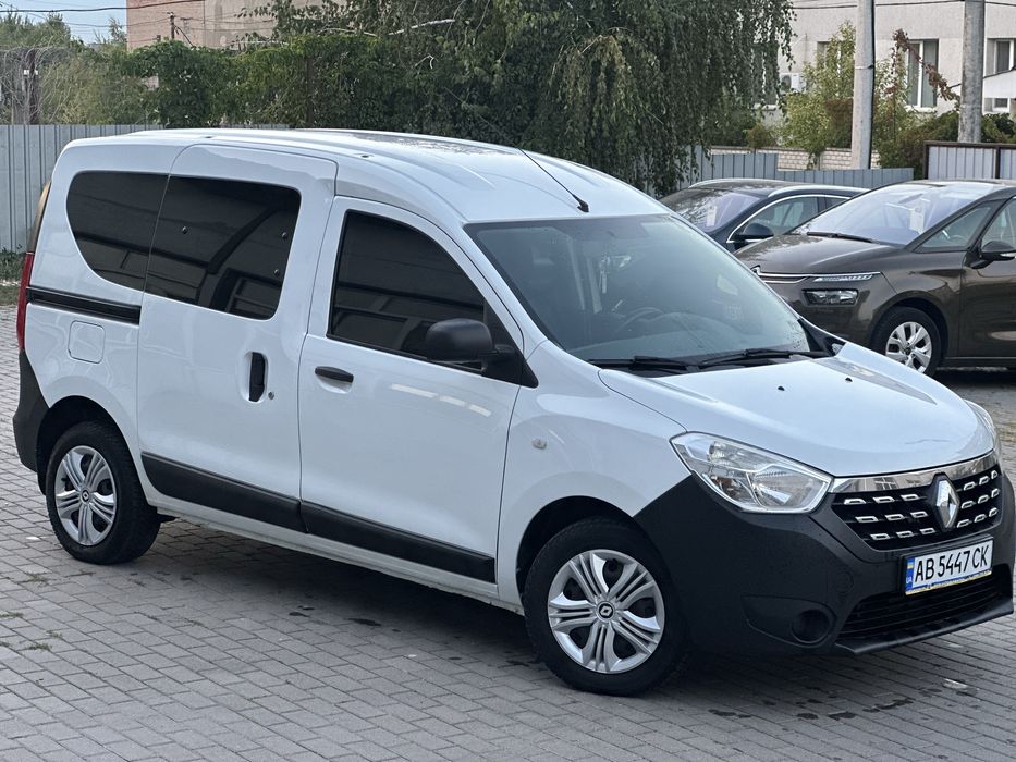 Renault Dokker 2017, 1.5 dCi дизель, 90 к.с., механіка, пасажирська версія.