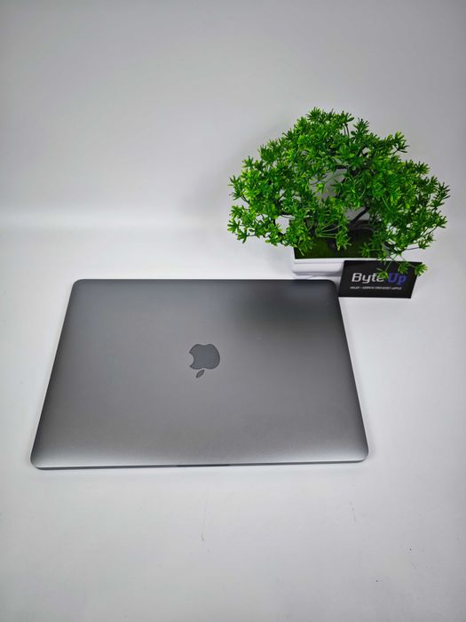 Apple MacBook A1989 13,3"  i7/16GB/256GB , 2019 rok, GWARANCJA