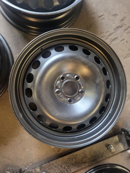 3x Felga 17 Ford Kuga Galaxy Smax Mondeo Volvo Jaguar 5x108 ET52,5
