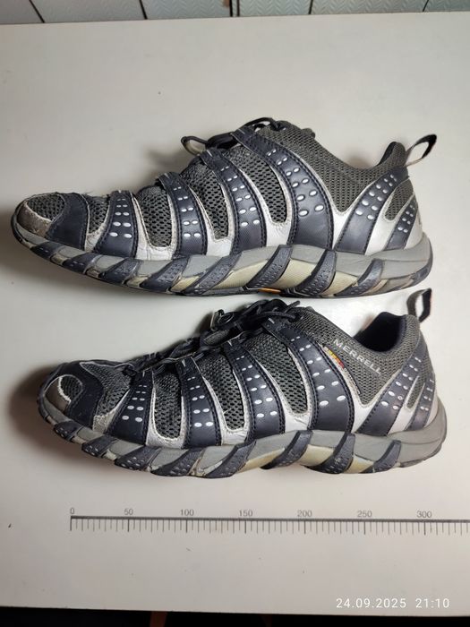 Кроссовки MERRELL. 45 размер