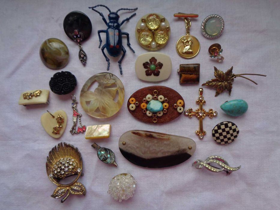 брошки вінтаж колекція перламутр камінь дерево див опис