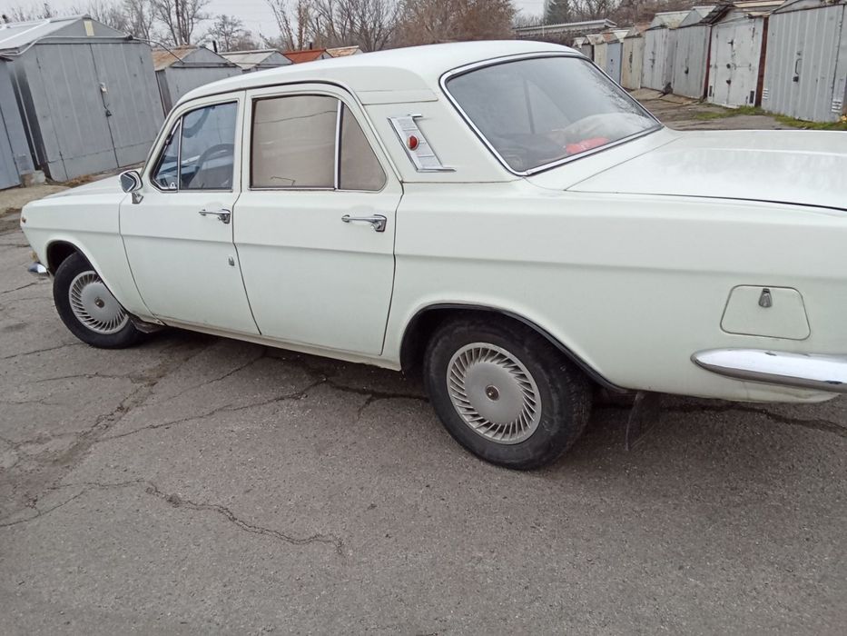 Волга 2410 в чудовому стані