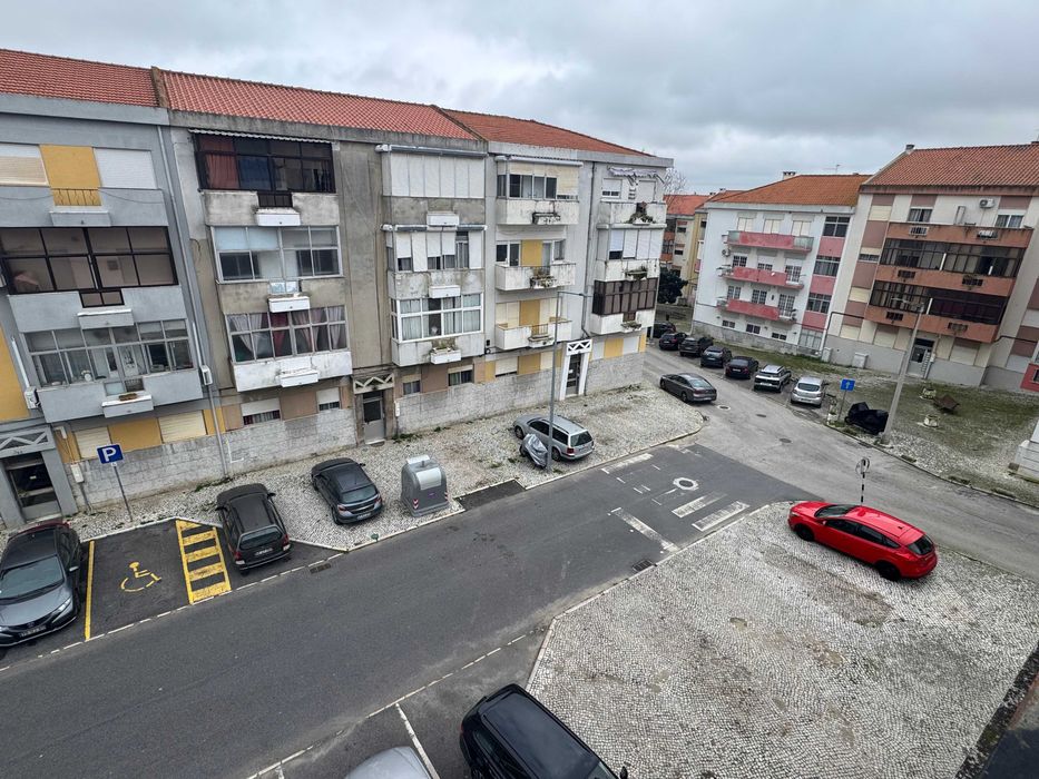 Apartamento t2 à venda na Rua Maria Lalande, 30