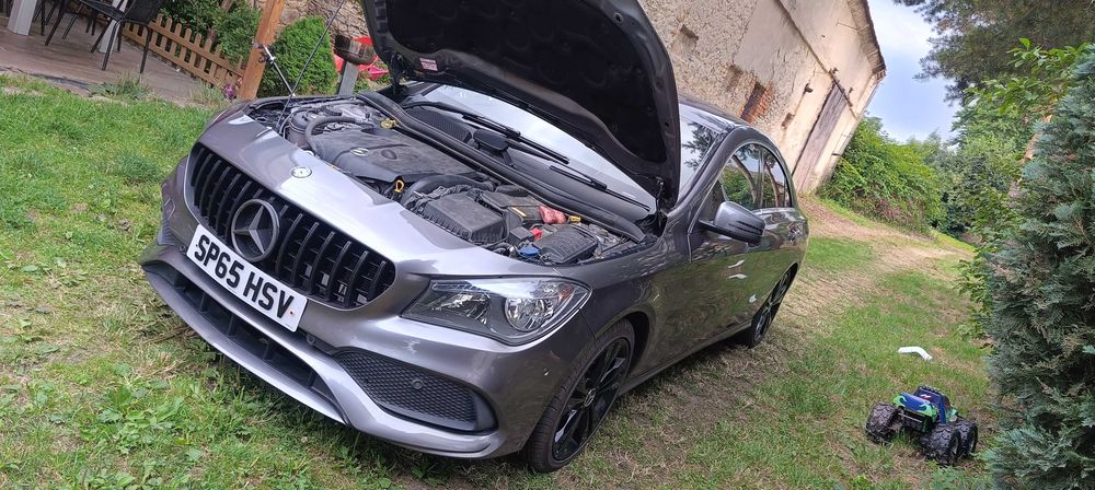 Kpl przód Mercedes CLA w117 15r