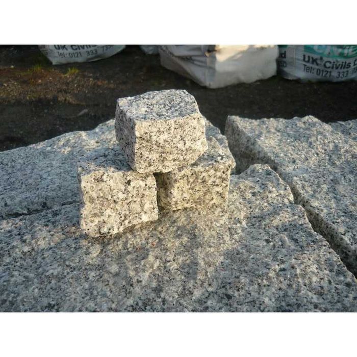 Kostka granitowa