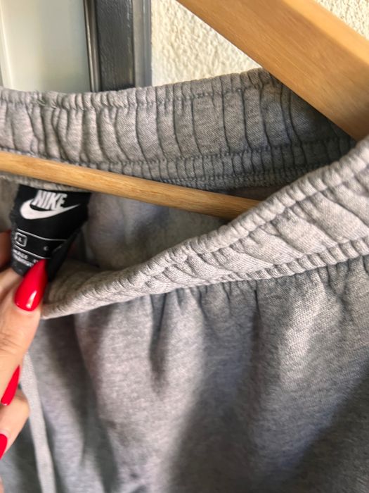 Spodnie dresy damskie Nike 40