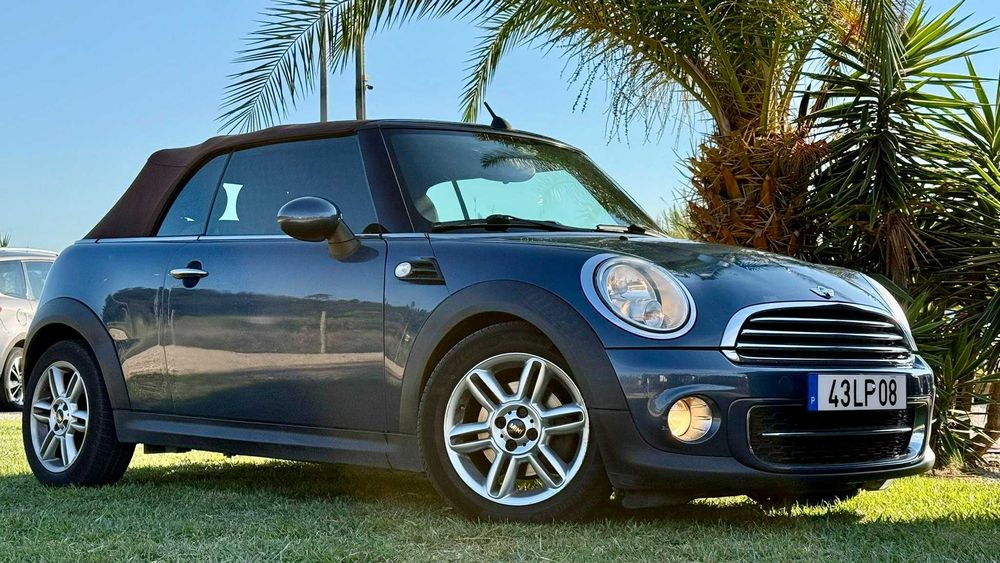 Mini Cabrio Cooper D Nacional