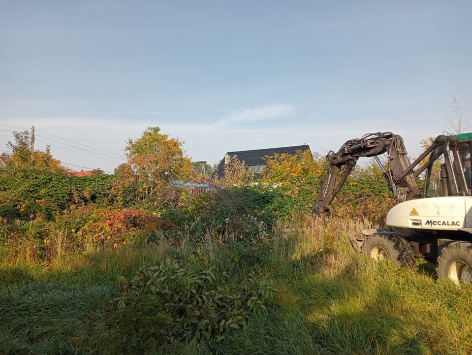 Koszenie trawy,nieużytków