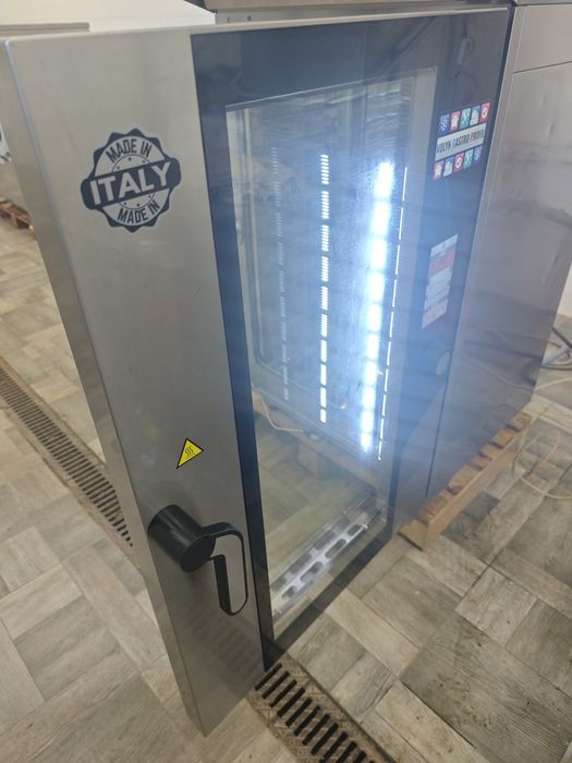 Пароконвектомат 11 рівнів Tecnoeka MKF 1111TS