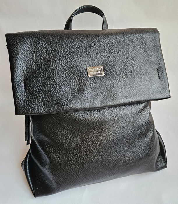 Рюкзак-сумка жіноча TESSRA Mimmia 2в1 чорна А4