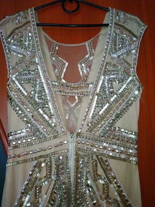 Шикарне плаття в паєтки