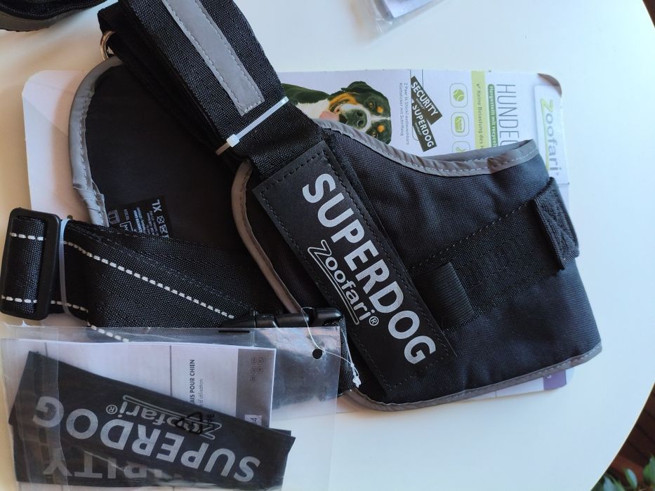 Шлея, амуніція для собаки,нашийники  Німеччина