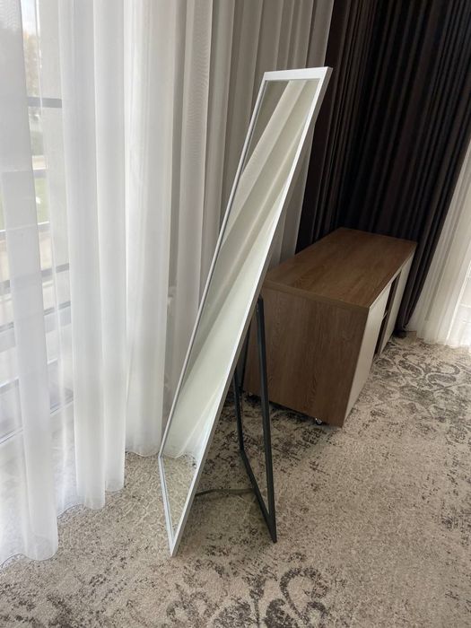 Дзеркало в повний зріст. Напольное/настенное зеркало чёрное, белое