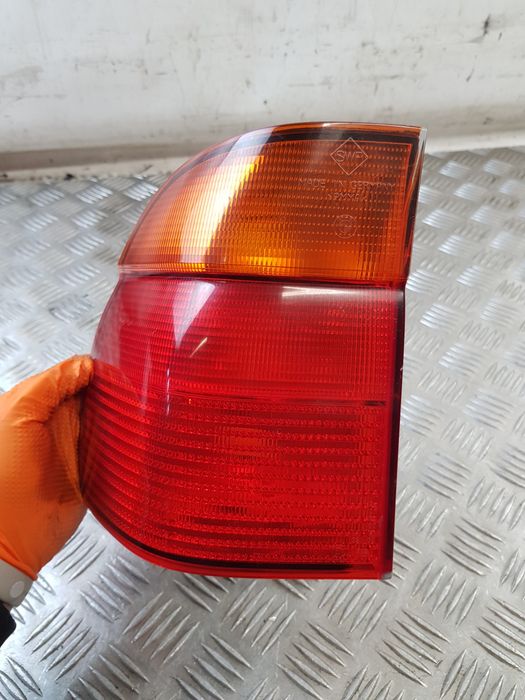 Lampa Lewa Tył W Błotnik 8361671 Bmw E39 Kombi 99R-