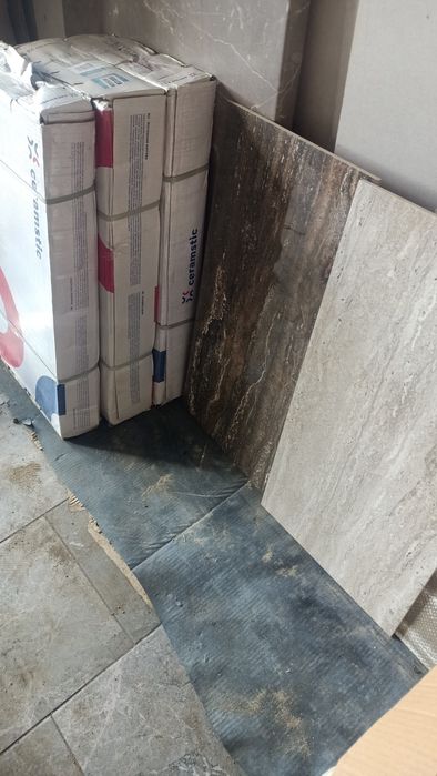 Płytki Ceramstic cente luce 8 szt. 30x60