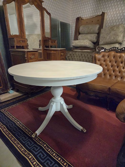 Mesa de jantar, ou para loja