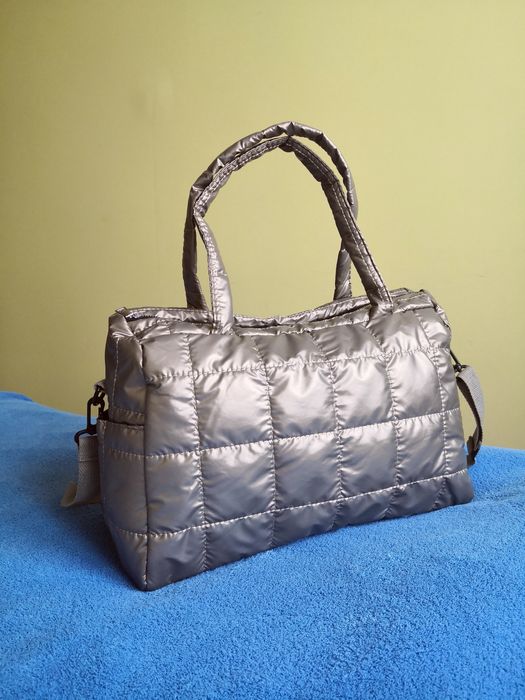 Nowa torebka shoperka cappuccino złota