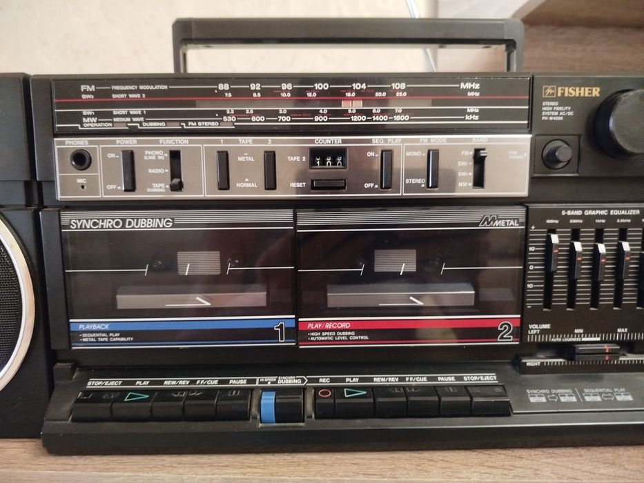 Кассетная магнитола. В отличном состоянии. Япония.