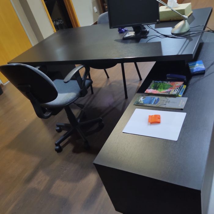 Secretária design moderno e elegante