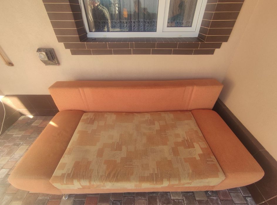 Диван ,продається диван вітальня,спальня,кухня