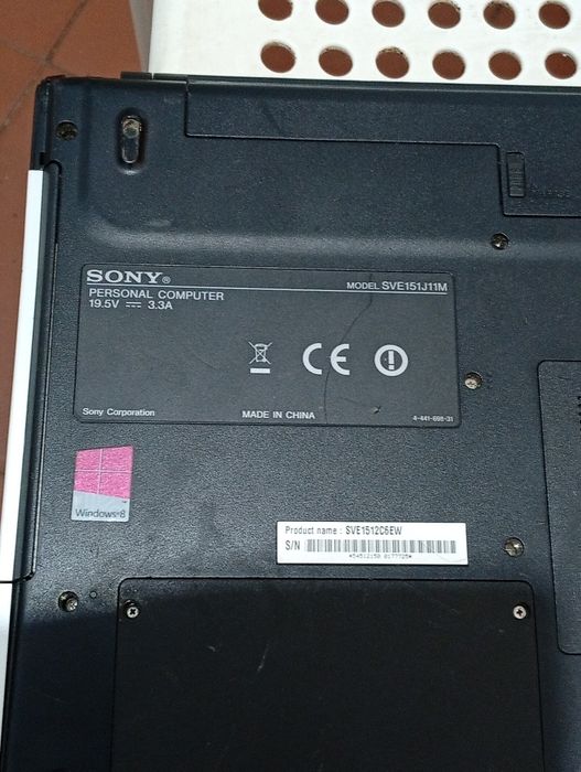 Portátil Sony Vaio Windows 11 pro e carregador