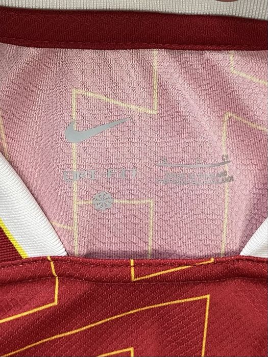 Nike dri-fit Liverpool футболка S размер футбольная красная с принтом