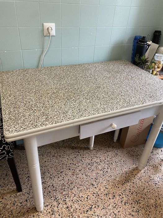 Mesa cozinha para despachar