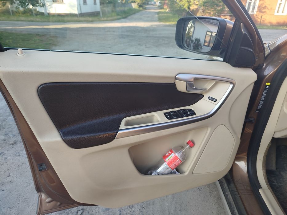 Volvo XC 60 2009 2.4 diesel Вольво ХС 60