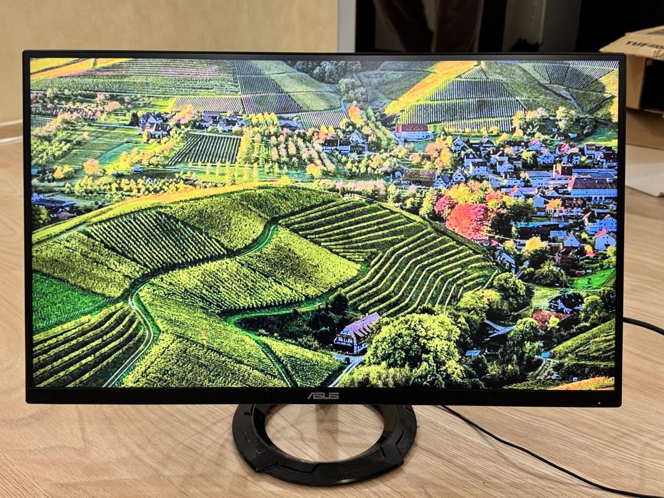 Продам монітор ASUS TUF 27” 144hz