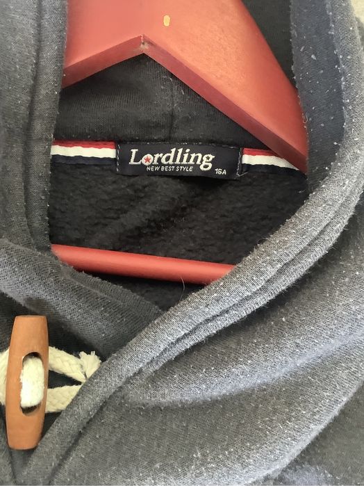 Sweatshirt com bolso frontal