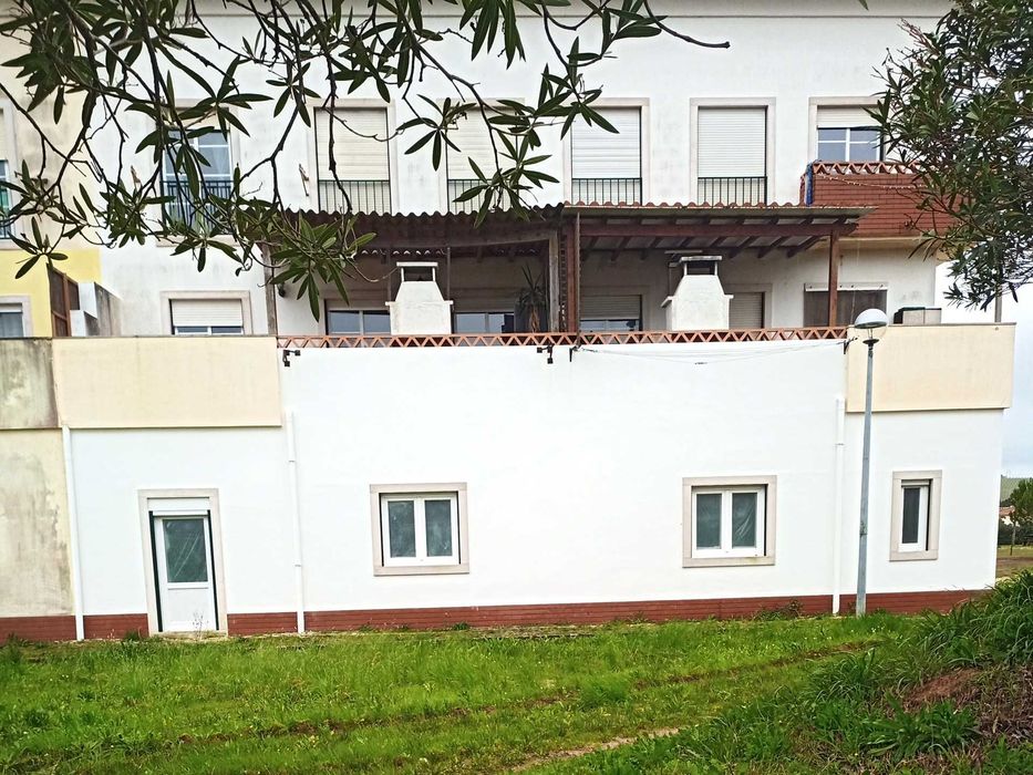 Apartamento T2 Novo com Entrada Independente e Garagem – Quinta do Sol, Sarge, Torres Vedras
