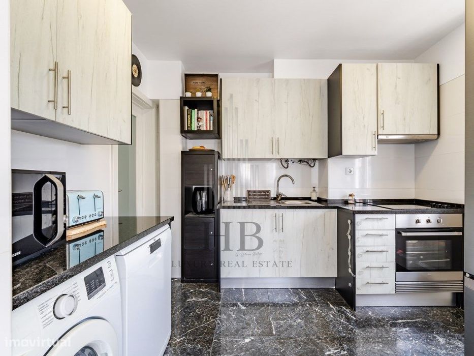 Apartamento T2+1 em Queluz