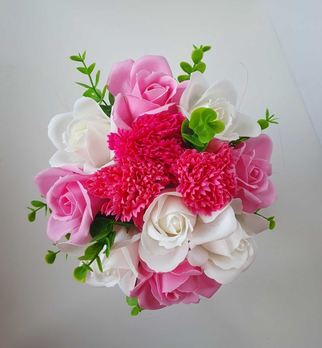 Flowerboxy z kwiatów mydlanych