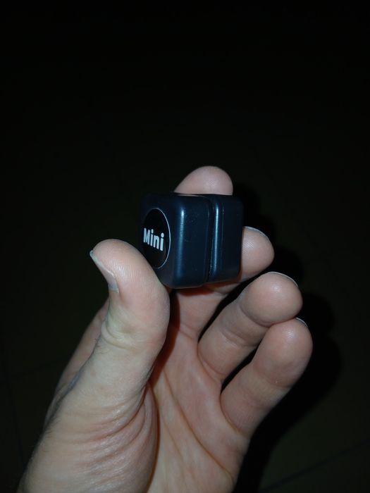 Акваріумні аксесуари