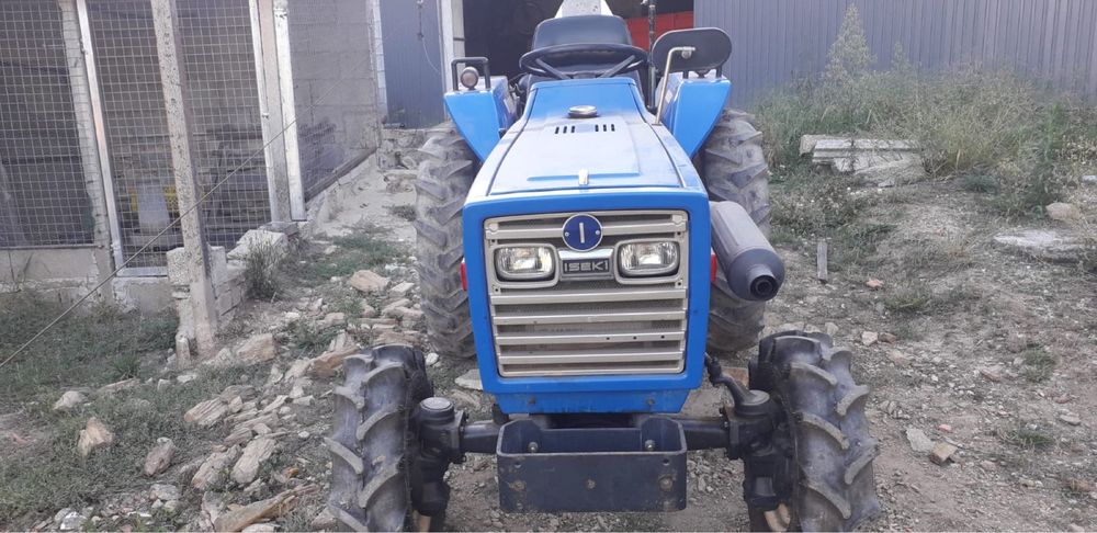Tractor Izeki 3210 4x4
