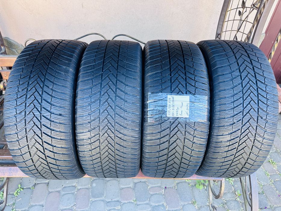Шини зимові 255/50 R19 (103T) Bridgestone Blizzak LM005