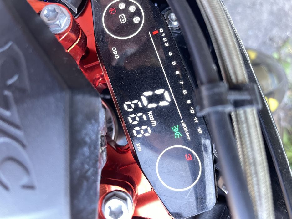 KOVI 300 PRO R ( 668km)