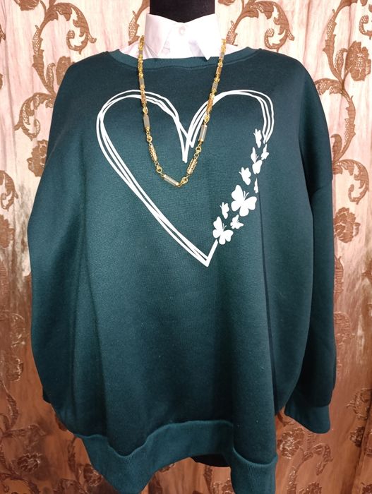 Продам Кофту зелену