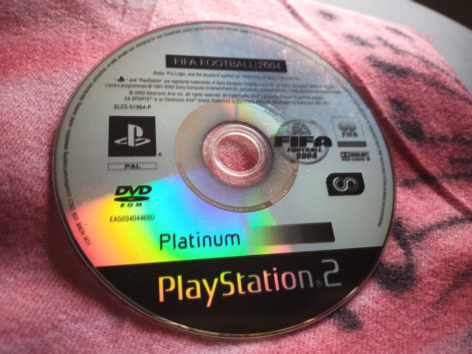 FIFA Football 2004 - PS2 Platinum