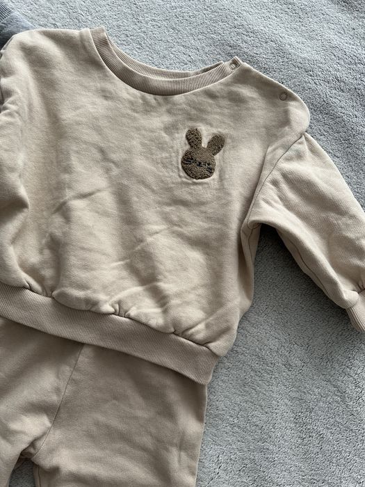 Комплект дитячих костюмів 80 розмір