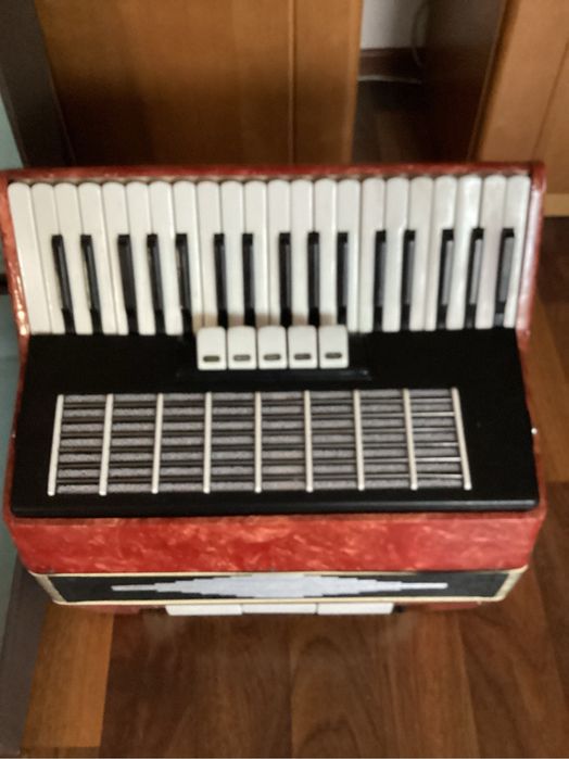 Do sprzedania akordeon