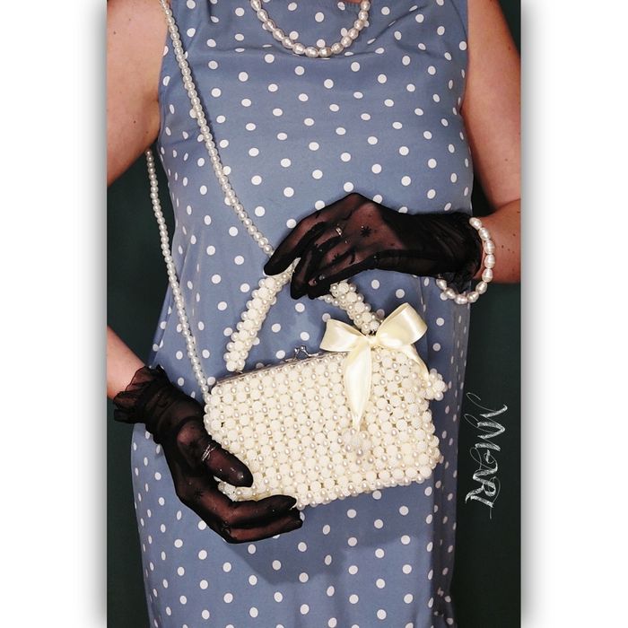 Perełkowa torebka , kopertówka