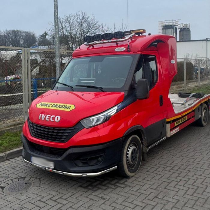 Orurowanie dachowe / Rama dla Iveco Daily (laweta na spoiler)