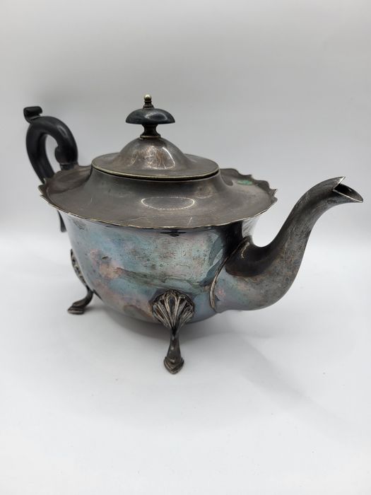 Posrebrzany dzbanek do herbaty/ kawy