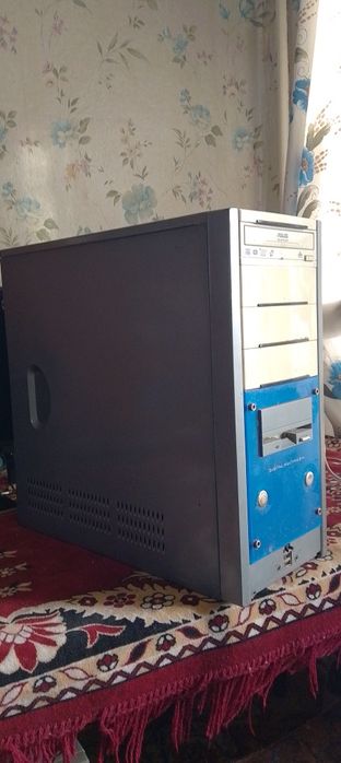 Офісний компютер