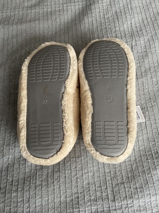 Kapcie pluszowe unisex 37 Deichmann