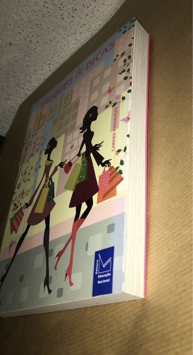 Livro Truques e Dicas para Estar Bela de Carmen Fernandez
