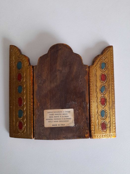 Peça  Decorativa  ( Muito antiga )