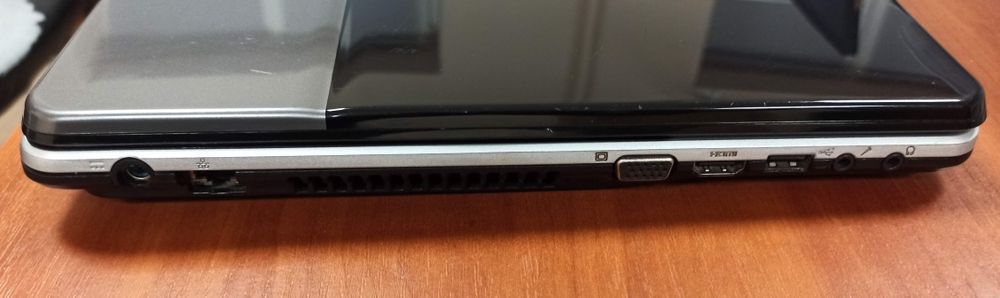 Ноутбук Aser eMachines 17.3"